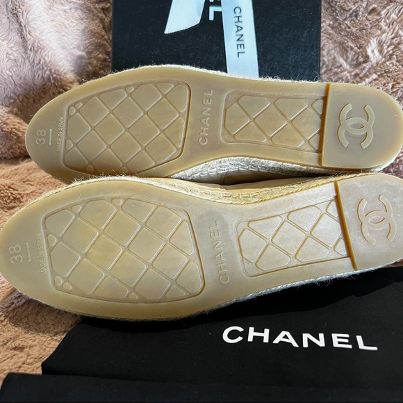 ✨HOST PICK✨ Chanel Espadrilles - Picture 3 of 8